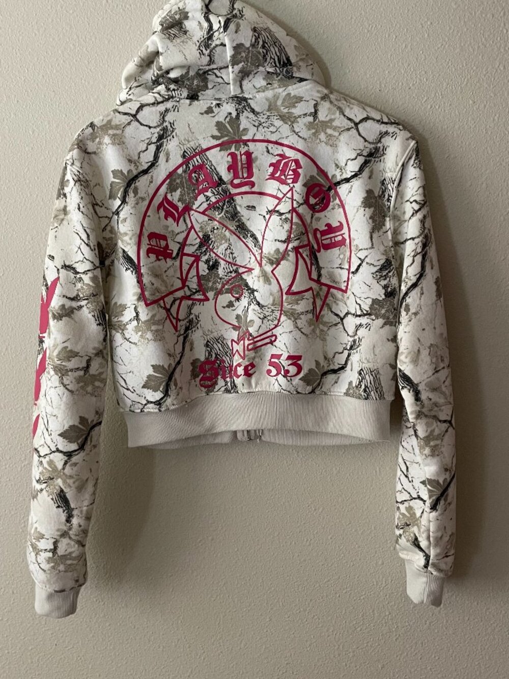 Playboy real tree camo cropped hoodie jacket size XS